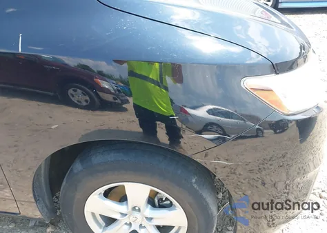 2014 Nissan Quest Le/S/Sl/Sv z USA, uszkodzony, nr VIN JN8AE2KP0E9106077